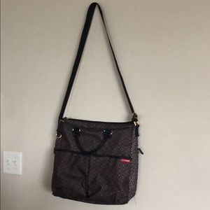 Travel Diaper Bag Tote with Multipockets